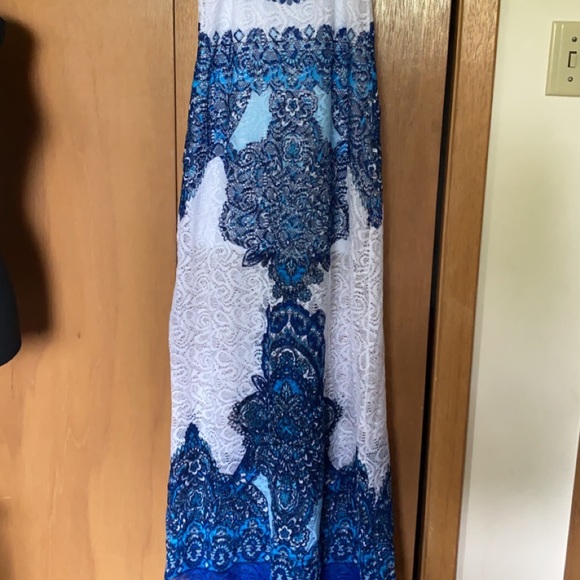 Long crochet dress - Picture 3 of 6